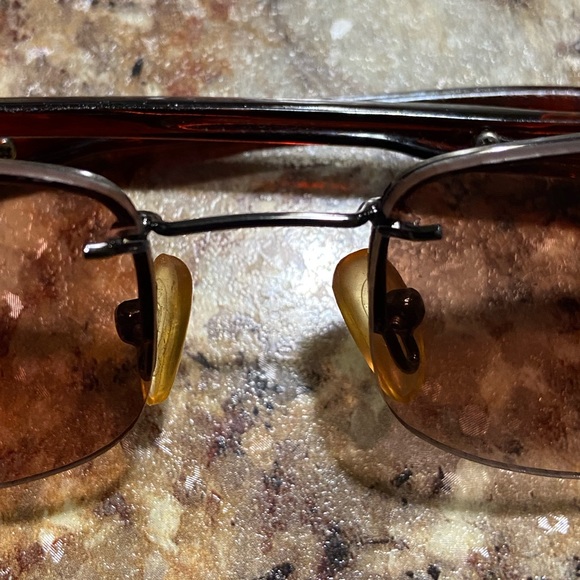 Vintage Sunglasses - Picture 2 of 5